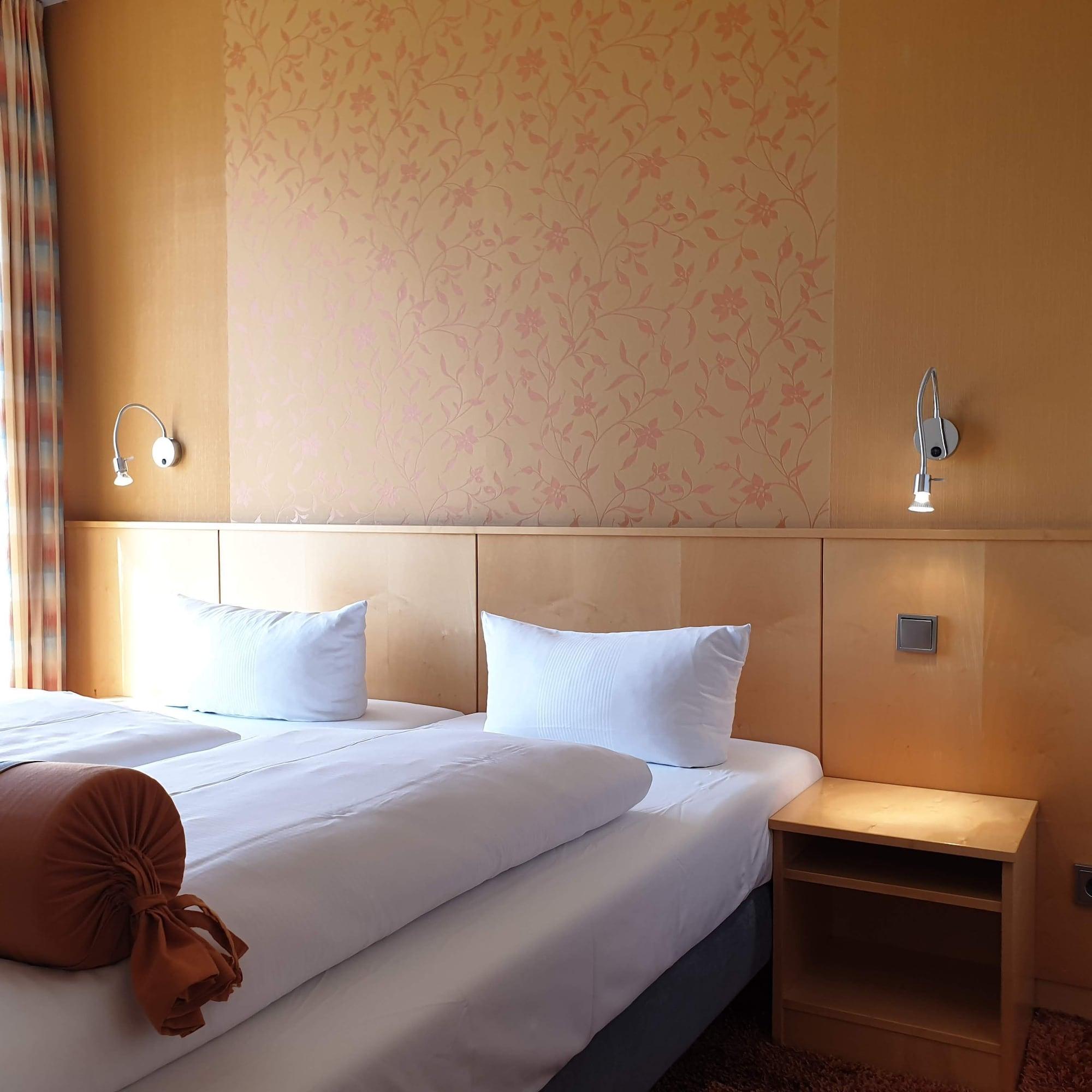 Landhotel Rittmeister & Kraeuter-Spa Adults Only Rostock Exterior foto